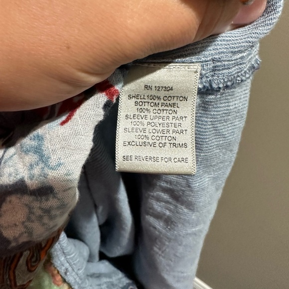 LAST CHANCE! FINAL PRICE! John Mark blouse - Picture 8 of 11